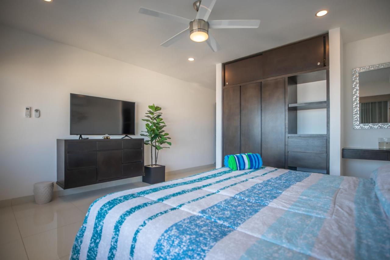 Brisas Beachfront Penthouses Cancun Bagian luar foto