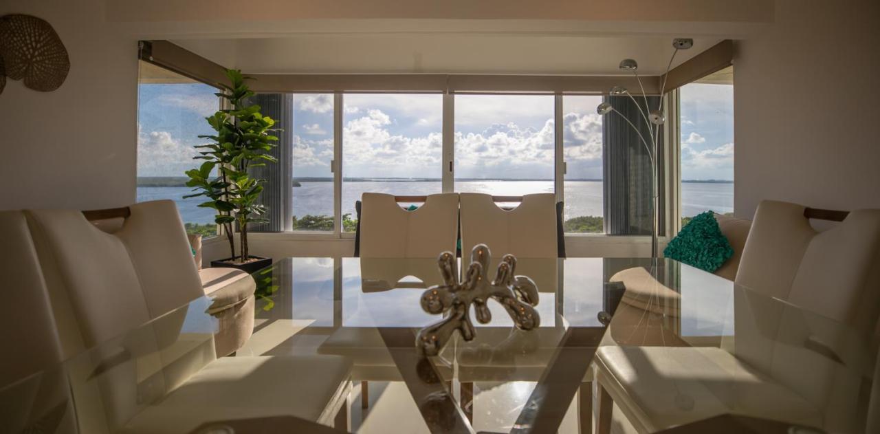 Brisas Beachfront Penthouses Cancun Bagian luar foto