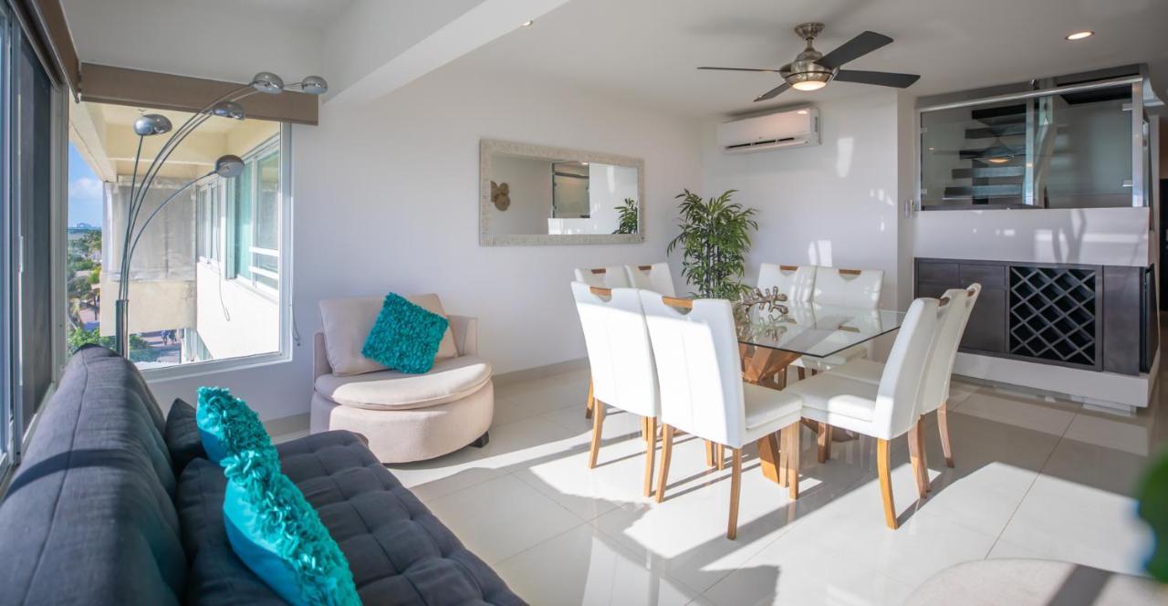 Brisas Beachfront Penthouses Cancun Bagian luar foto