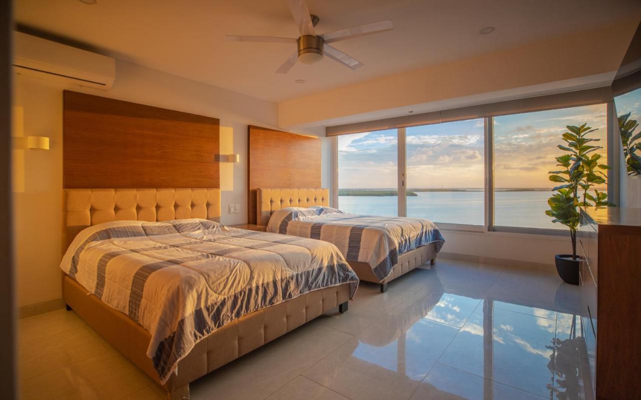 Brisas Beachfront Penthouses Cancun Bagian luar foto