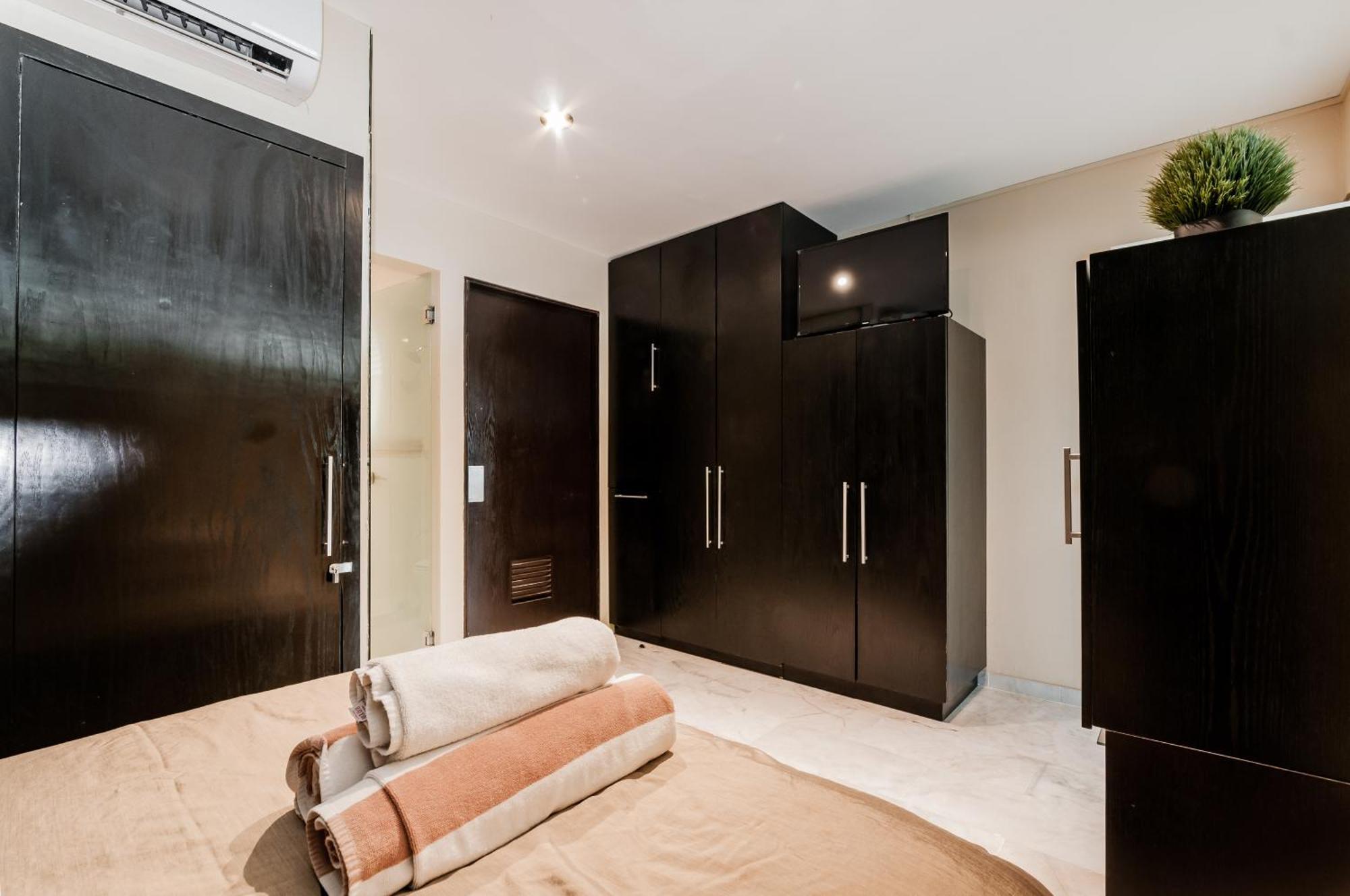 Brisas Beachfront Penthouses Cancun Bagian luar foto